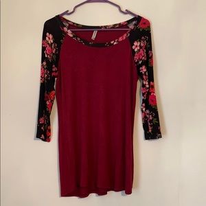 Brenda’s red top
